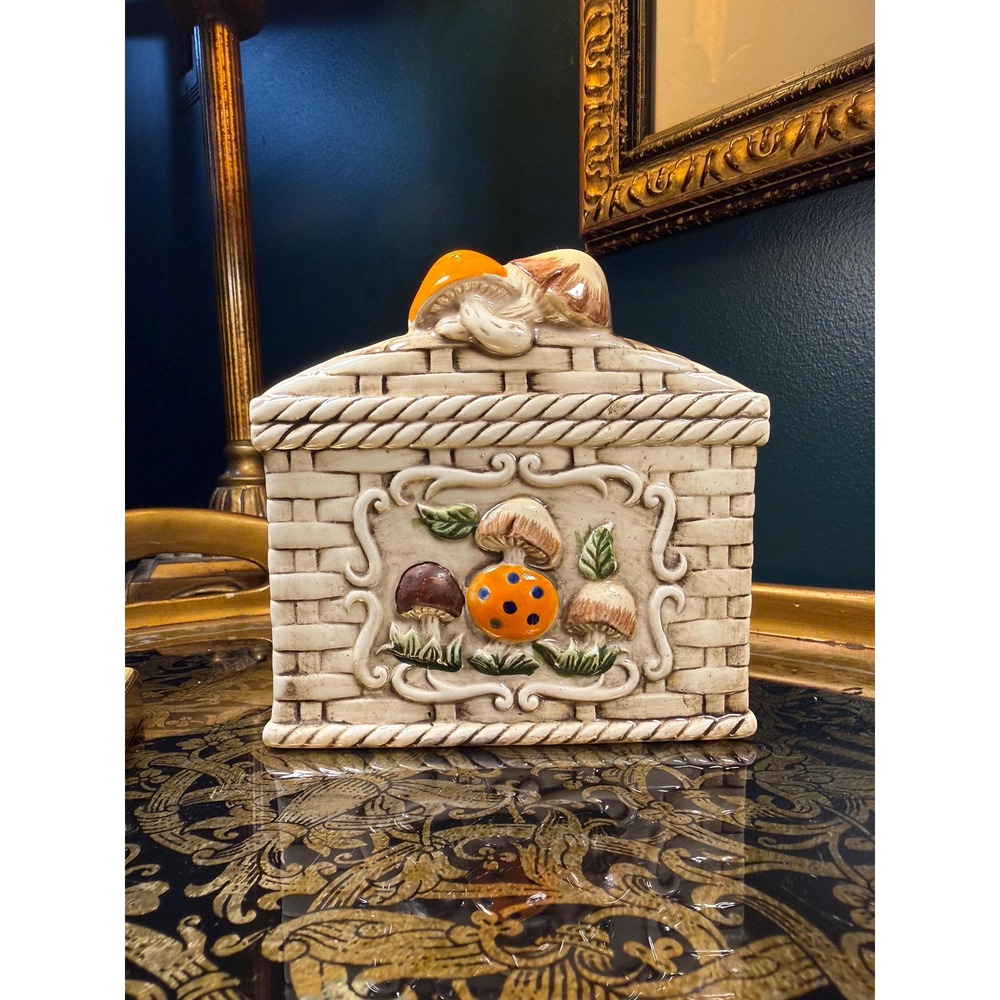 Vintage Mushroom Napkin Holder | 1970s Basket Weave Ceramic - Picture 5 of 11